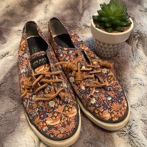 Sperry shoes
